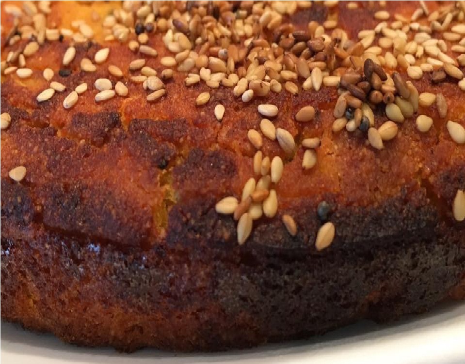 Handvo ( Vegetable and Pulse's cake)