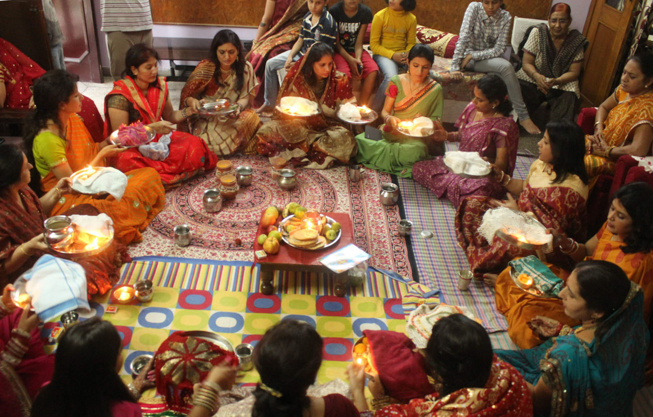 why-do-indian-women-celebrate-karva-chauth