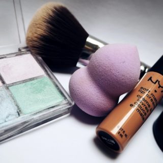 How to Contour your Face in 5 easy steps | Women Community Online